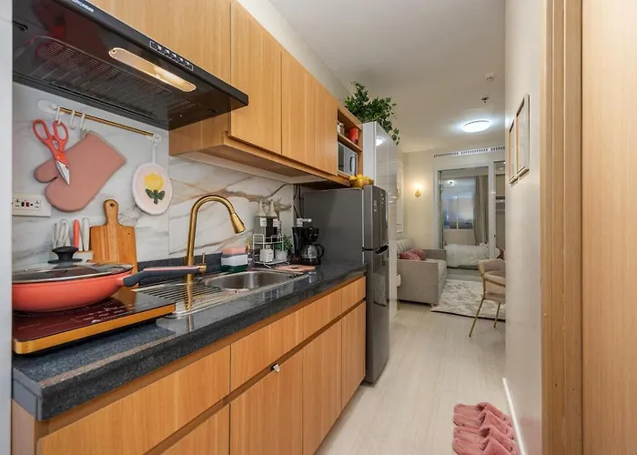 Apartment Lotuspod 1br Penthouse At Cebu Park Residences - Free Parking, Near Ayala, It Park, Iec Convention Mandaue City