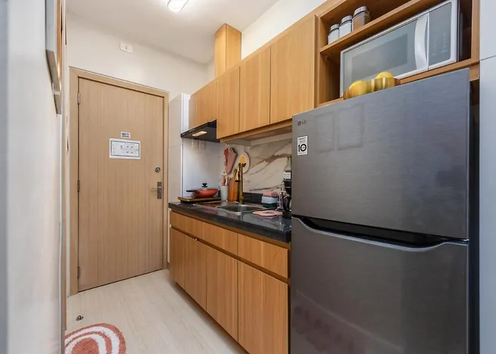 Lotuspod 1br Penthouse At Cebu Park Residences - Free Parking, Near Ayala, It Park, Iec Convention