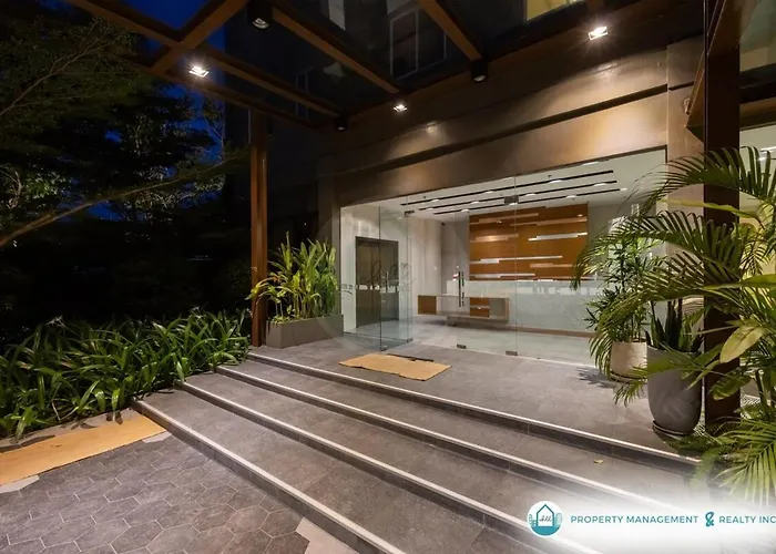 Lotuspod 1br Penthouse At Cebu Park Residences - Free Parking, Near Ayala, It Park, Iec Convention Mandaue City